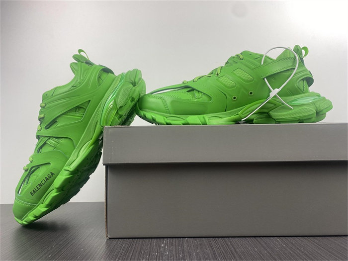 BLCG Track Green 542023 W2FB5 3331