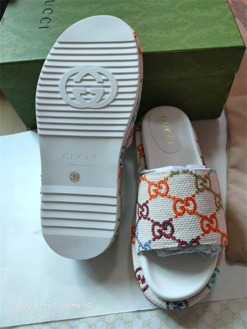 Gocci Slipper