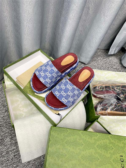 Gocci Slipper