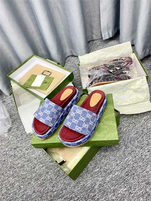 Gocci Slipper