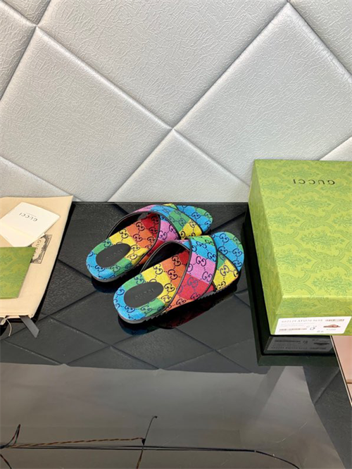 Gocci Slipper