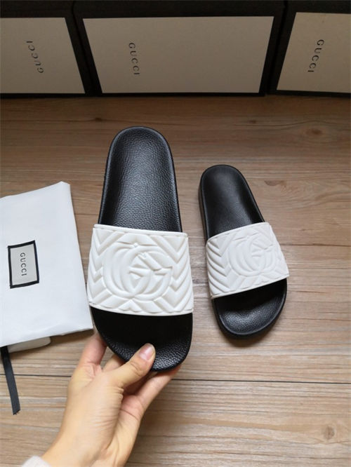 Gocci Slipper