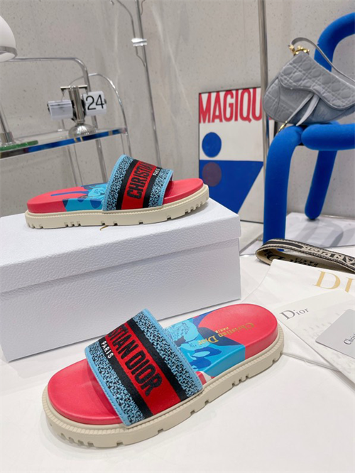 Dio Slipper