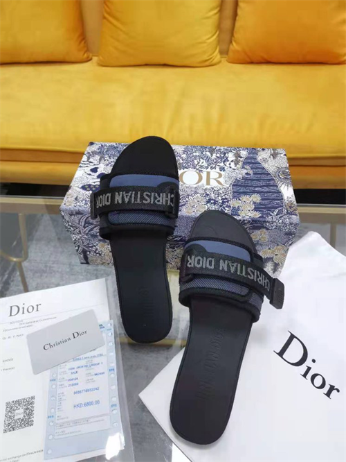 Dio Slipper