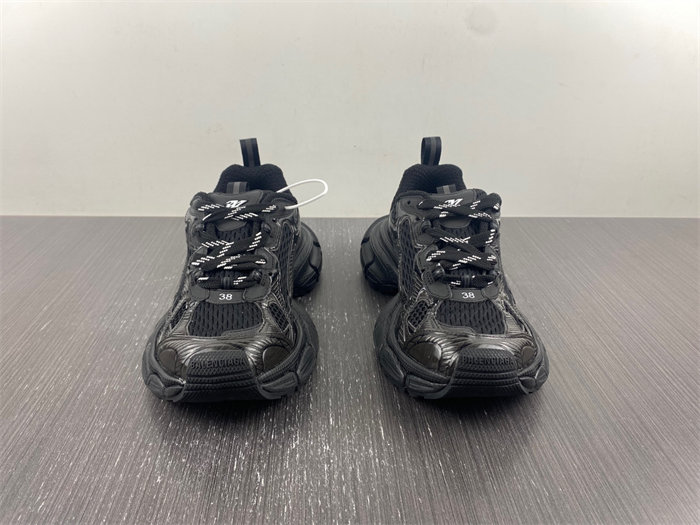 BALENCIAGA -PHANTOM SNEAKER