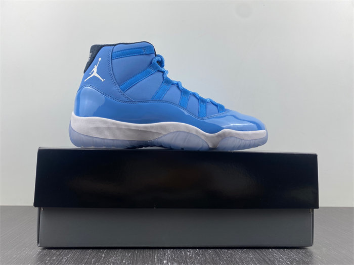 Jordan Ultimate Gift of Flight  717602-900