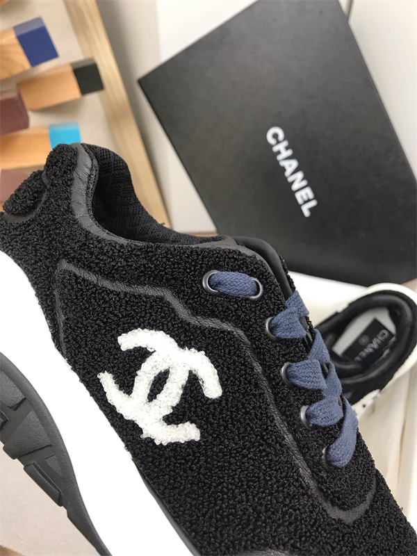 Chanal Sneakers