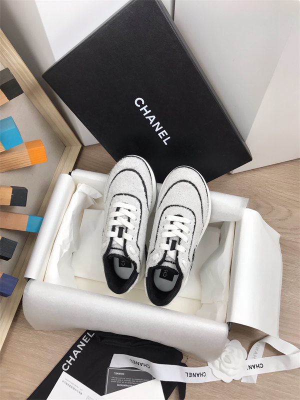 Chanal Sneakers