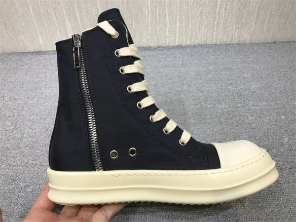 RI*K OWENS SNEAKERS
