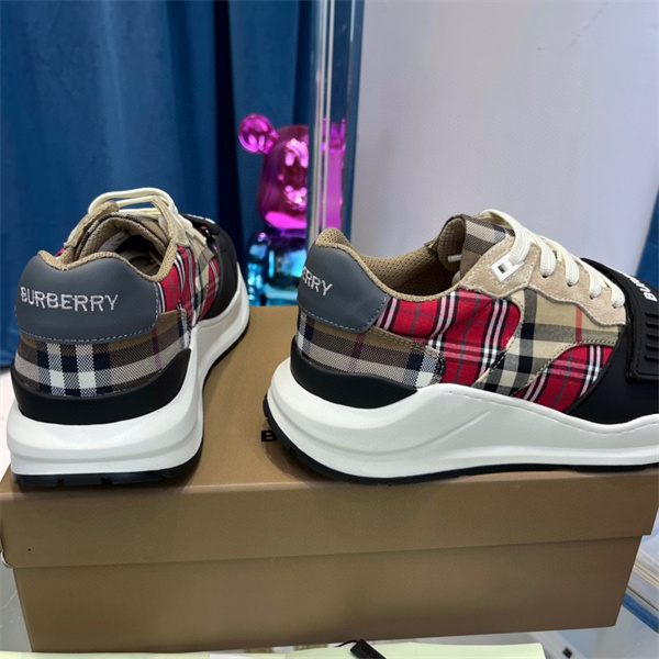 bvberry MJ004203