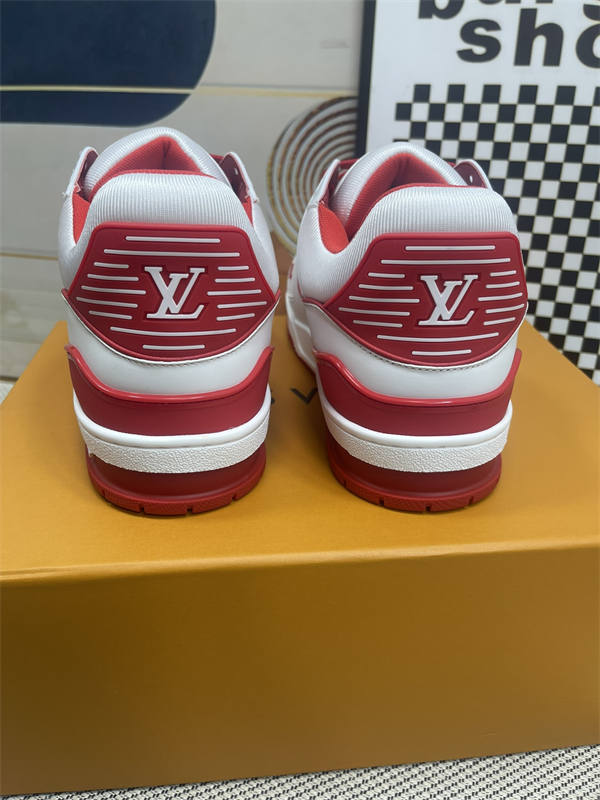 LV012