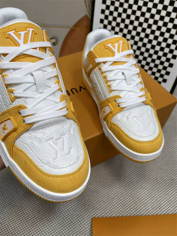 LV071