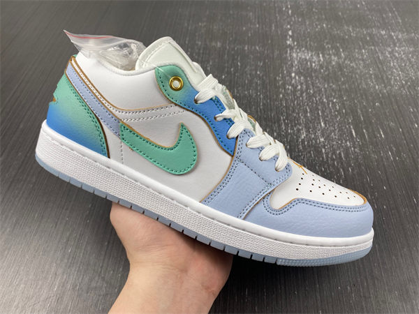 Air Jordan 1 Low AJ1