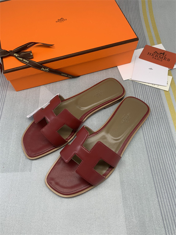 H Slipper