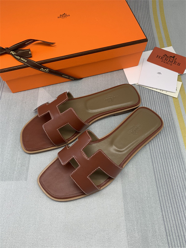 H Slipper