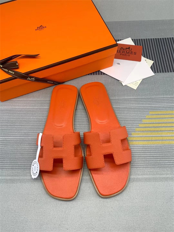 H Slipper
