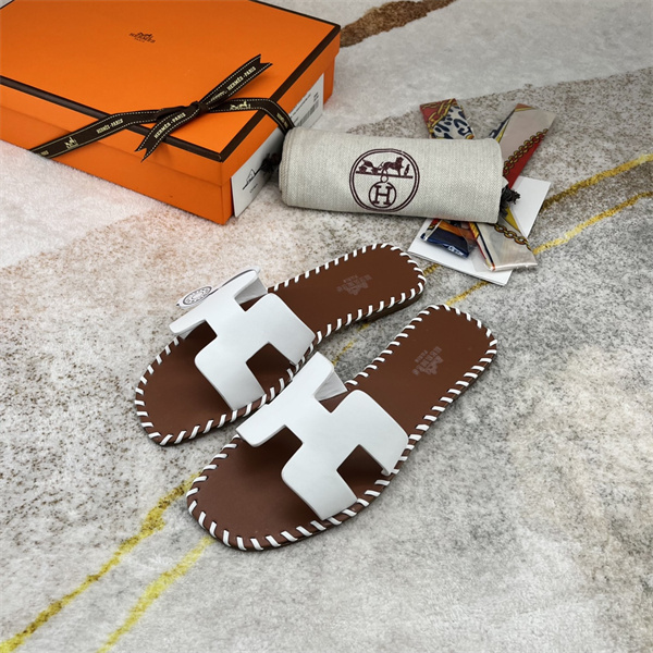 H Slipper