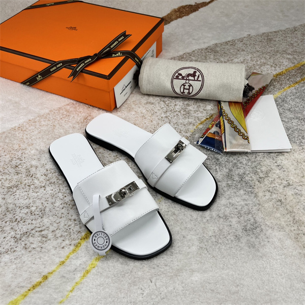 H Slipper