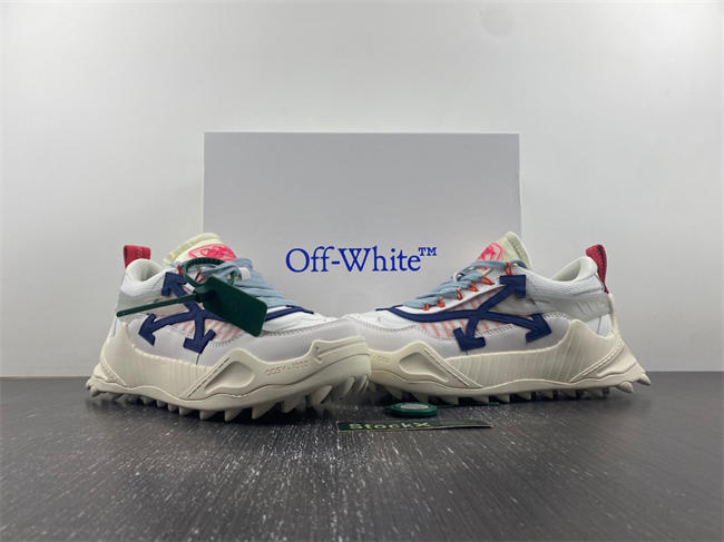 Off-White c/o Virgil Abloh