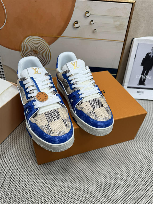 Lv Trainer