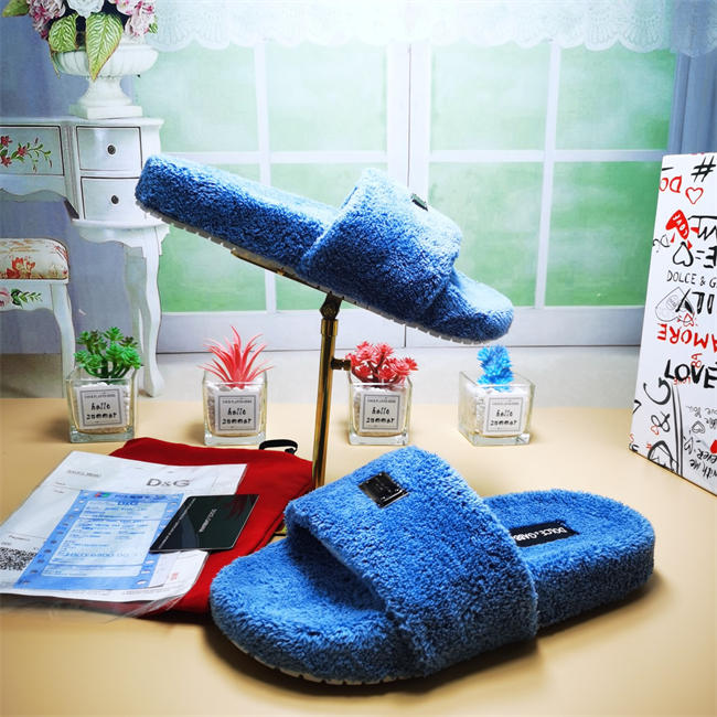 DG slipper