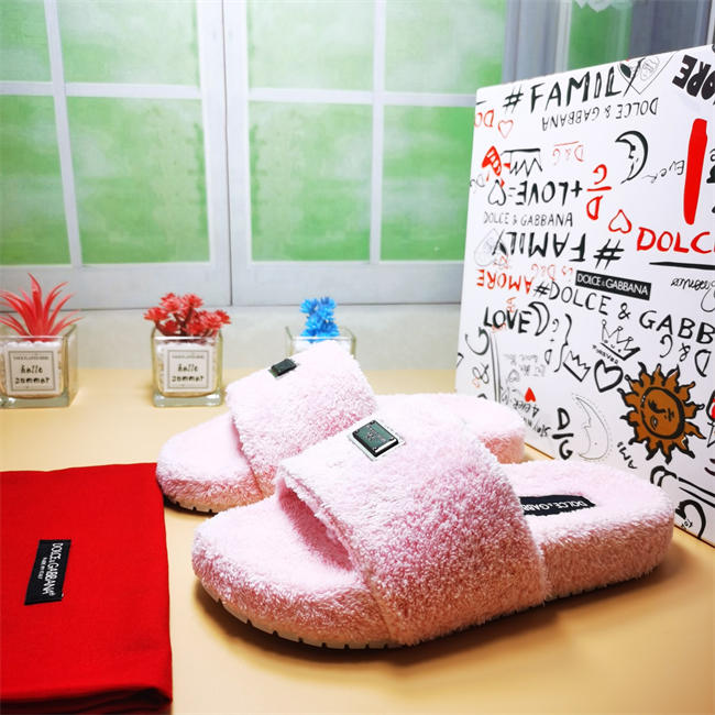 DG slipper 5