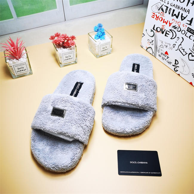 DG slipper 12