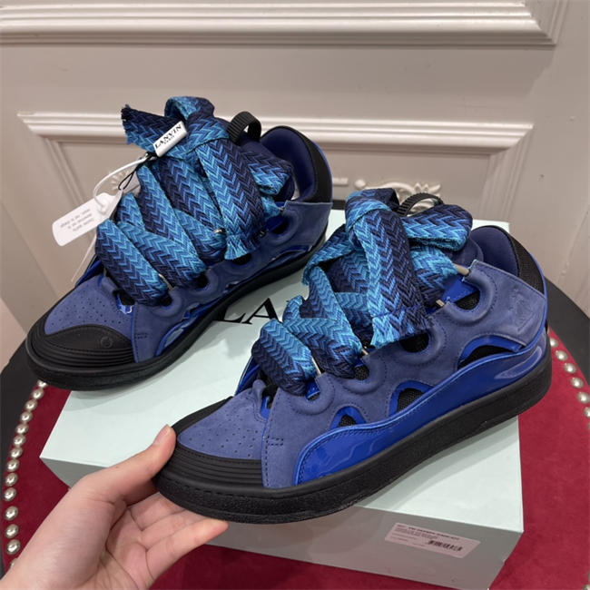 Lanvon Curb Sneaker 50