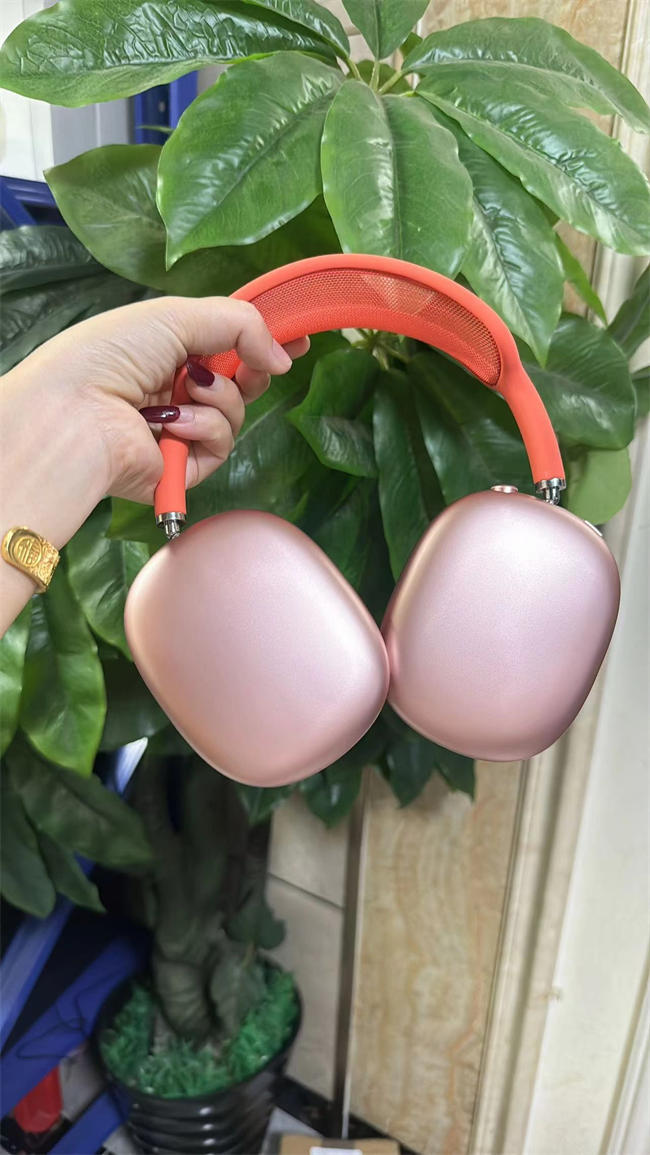 AirPods Max Pink