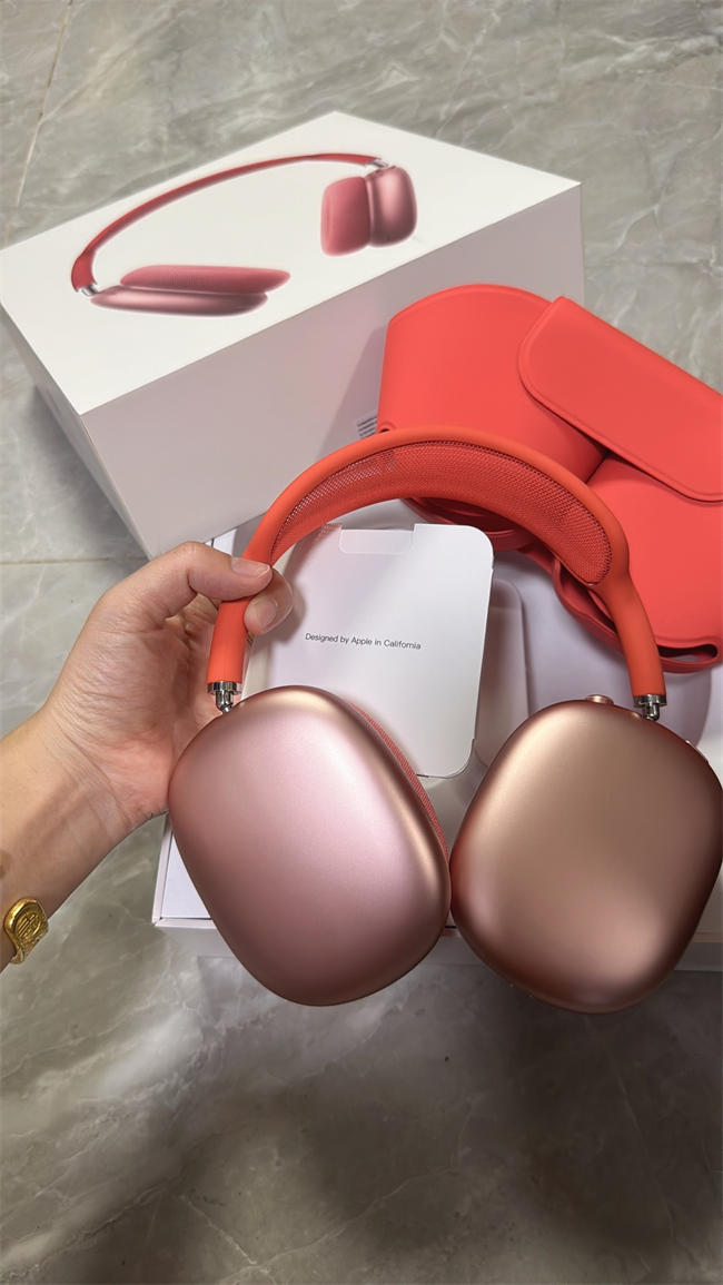 AirPods Max Pink