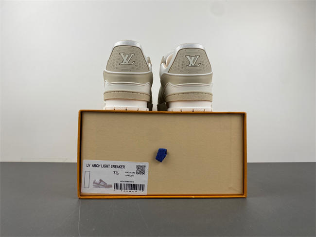 LV trainer