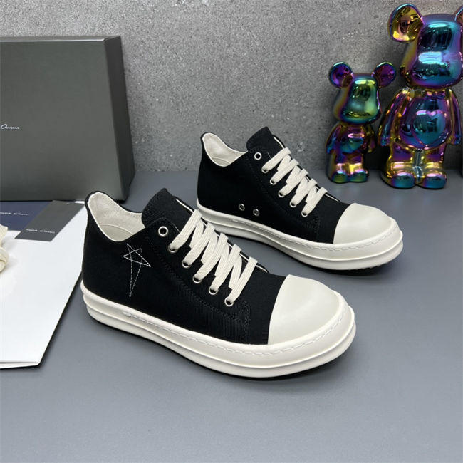 RI*K OWENS SNEAKERS