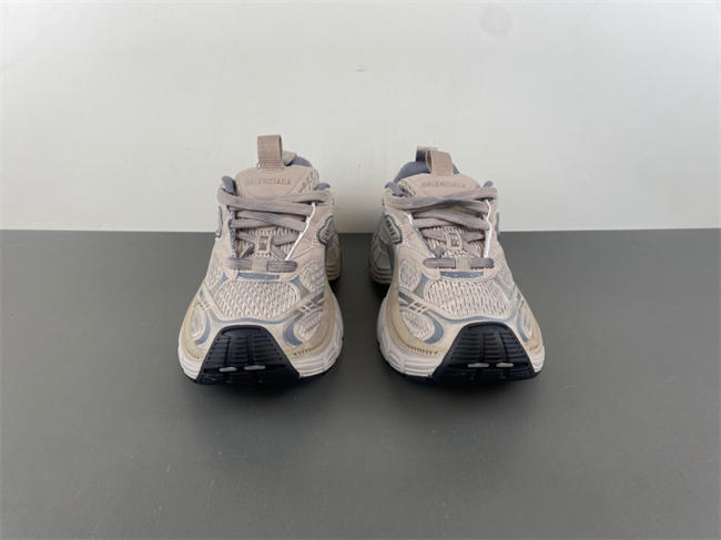 Balenciaga 911