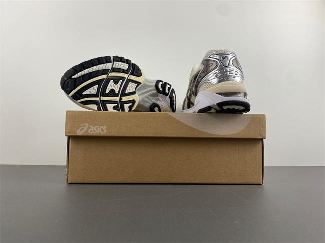 ASICS GEL-Kayano 14