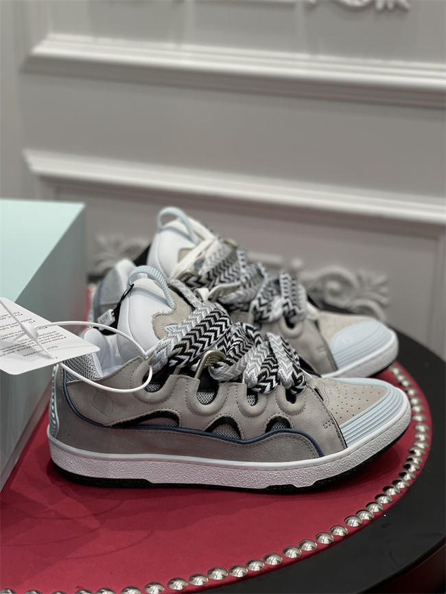 LANVIN
